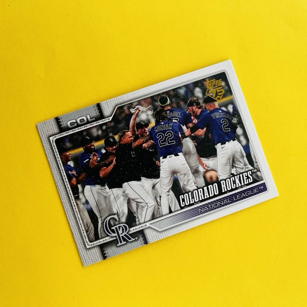 2026 Topps Series 2 - GOLDEN MIRROR IMAGE VARIATION SSP‎  Colorado Rockies #508